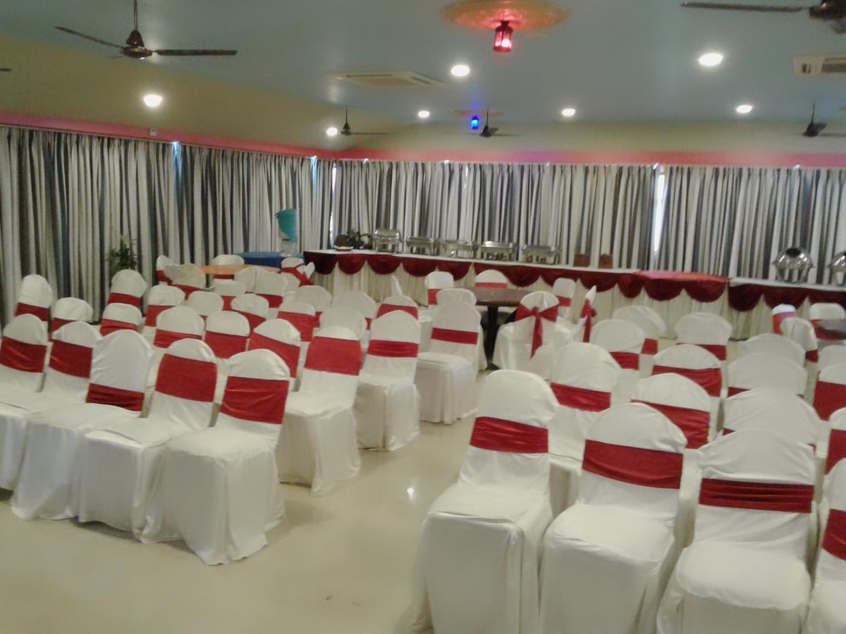 รีเจนท์ เลค วิลเลจ Hotel Chavara ภายนอก รูปภาพ