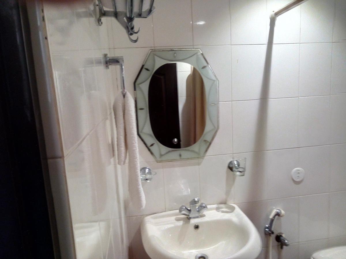 รีเจนท์ เลค วิลเลจ Hotel Chavara ภายนอก รูปภาพ
