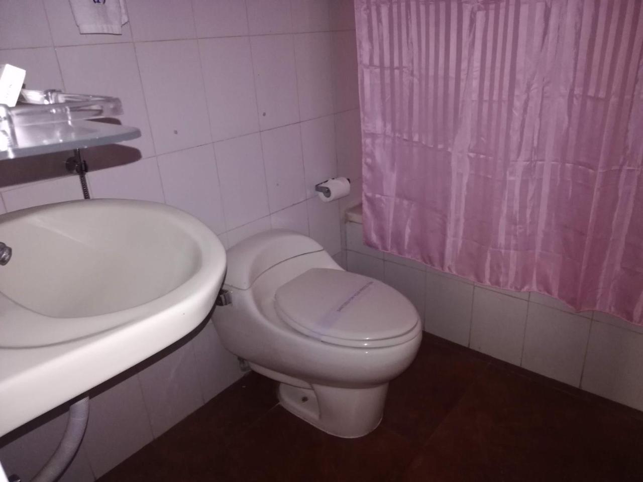 รีเจนท์ เลค วิลเลจ Hotel Chavara ภายนอก รูปภาพ