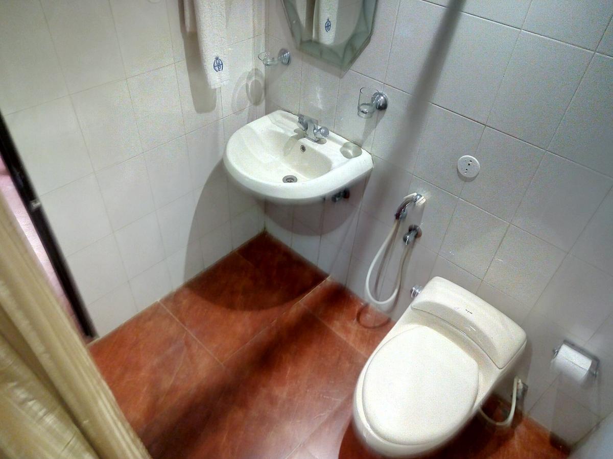 รีเจนท์ เลค วิลเลจ Hotel Chavara ภายนอก รูปภาพ