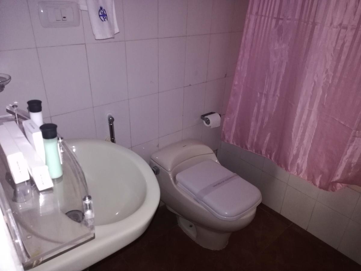 รีเจนท์ เลค วิลเลจ Hotel Chavara ภายนอก รูปภาพ